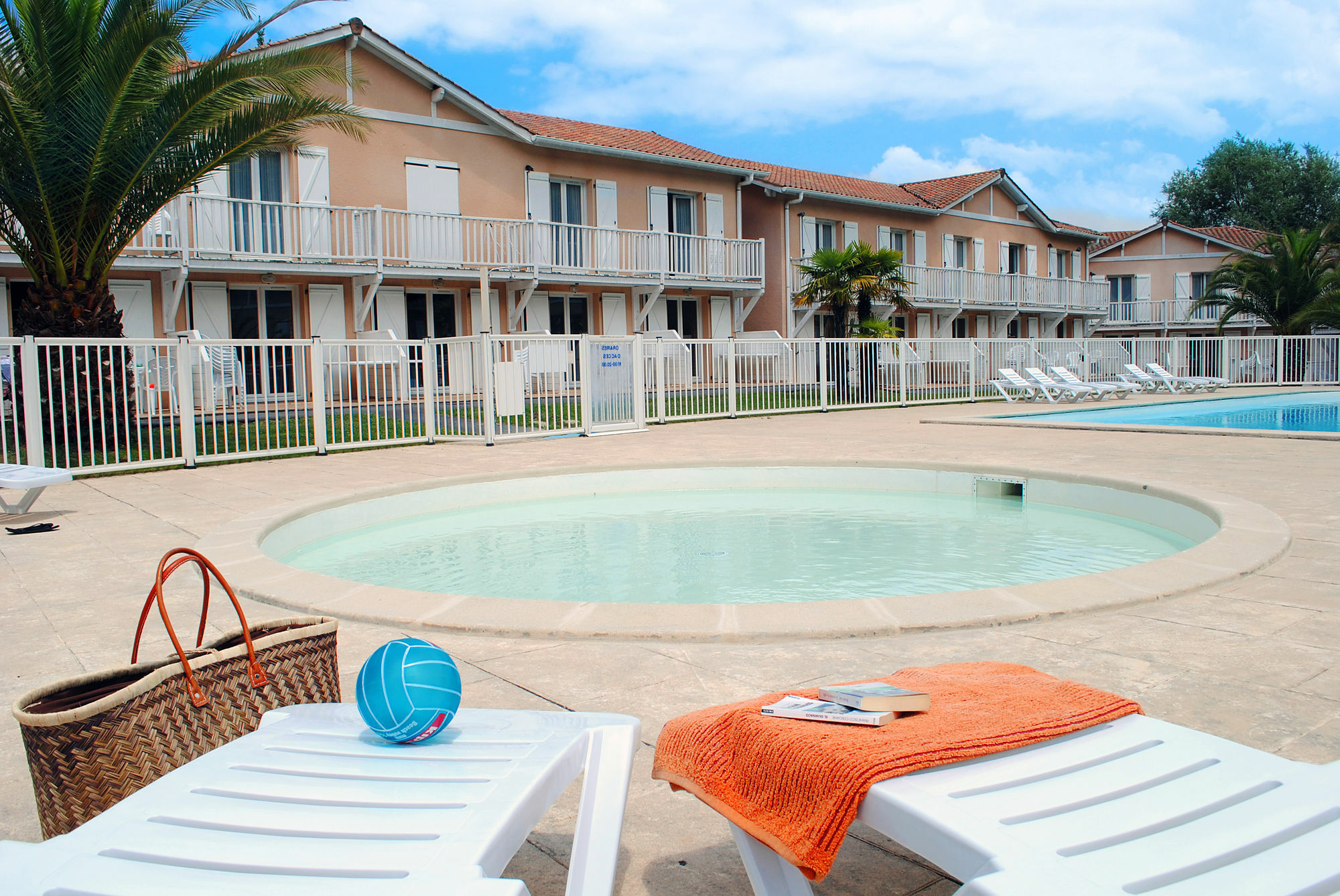 Residence Nemea La Croisiere Anglet Exterior foto